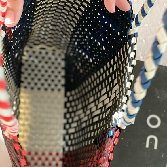 Handbag - Picture 5 of 5